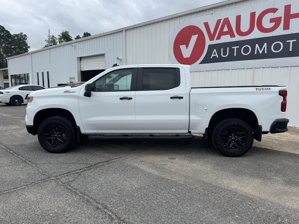 Used 2024 Chevrolet Silverado 1500 LT Trail Boss Truck Crew Cab