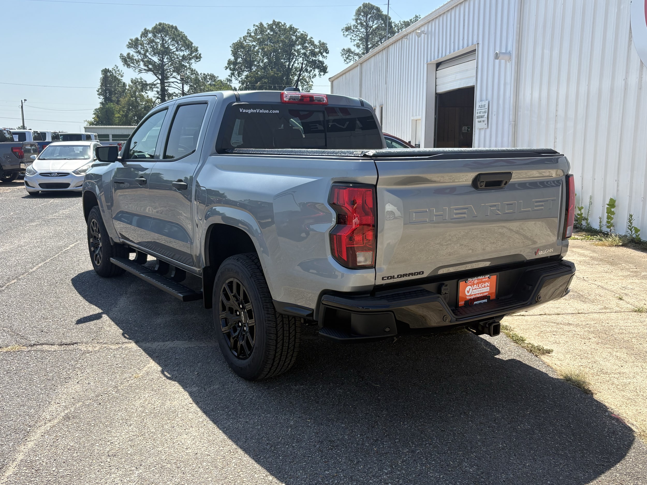 2026 Chevrolet Colorado Work Truck - Photo 3