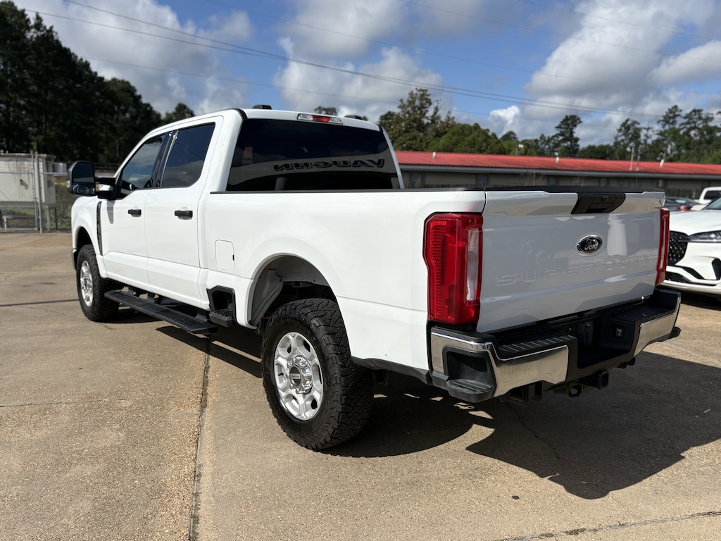 Used 2025 Ford F-250 Truck Crew Cab