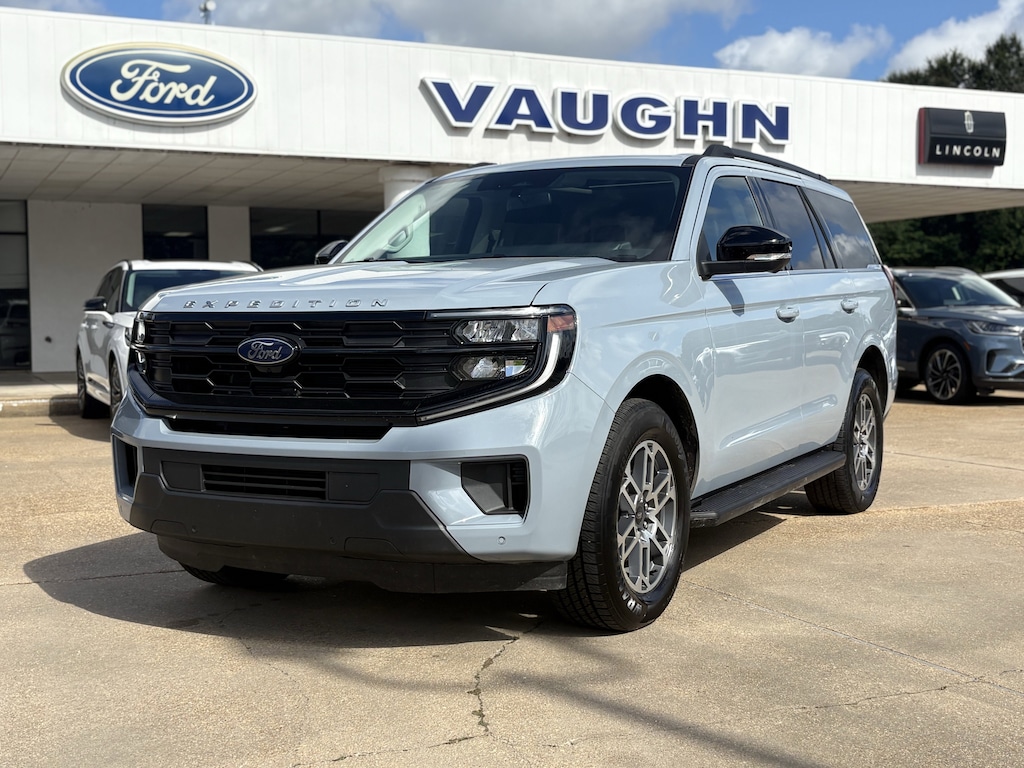 New 2026 Ford Expedition Active SUV