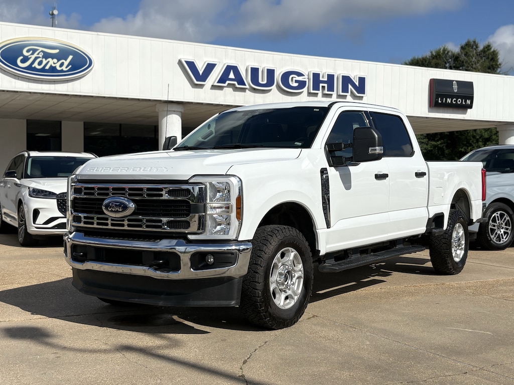Used 2025 Ford F-250 Truck Crew Cab