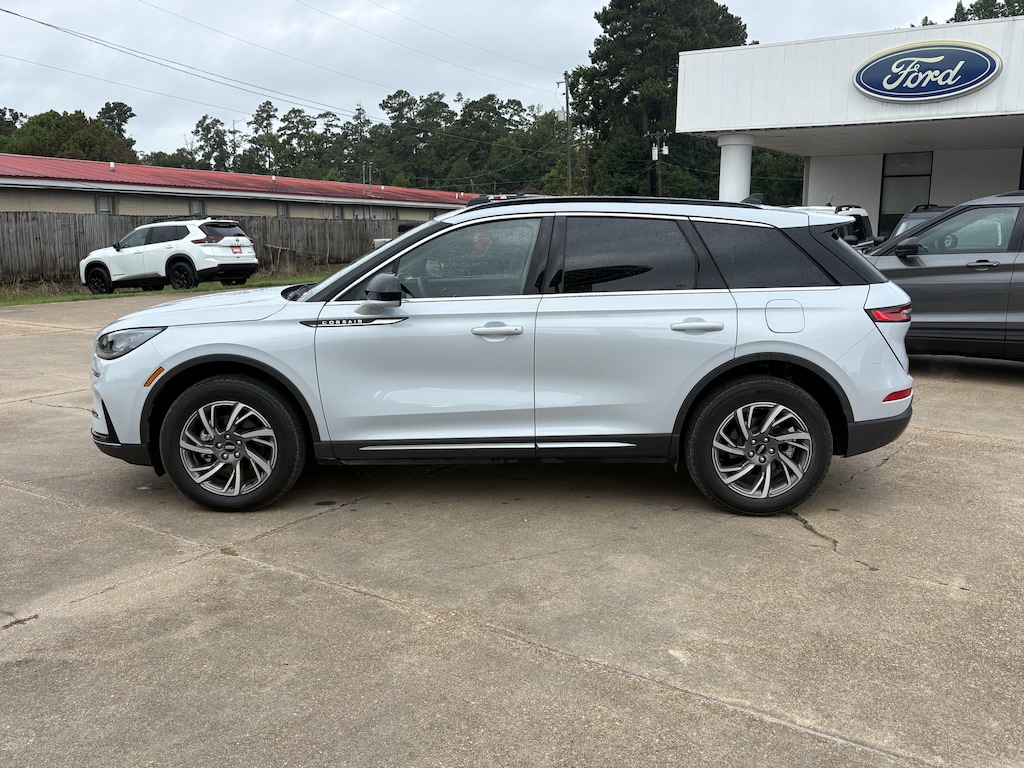 Used 2026 Lincoln Corsair Premiere SUV