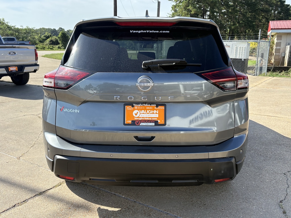 Used 2025 Nissan Rogue SV SUV