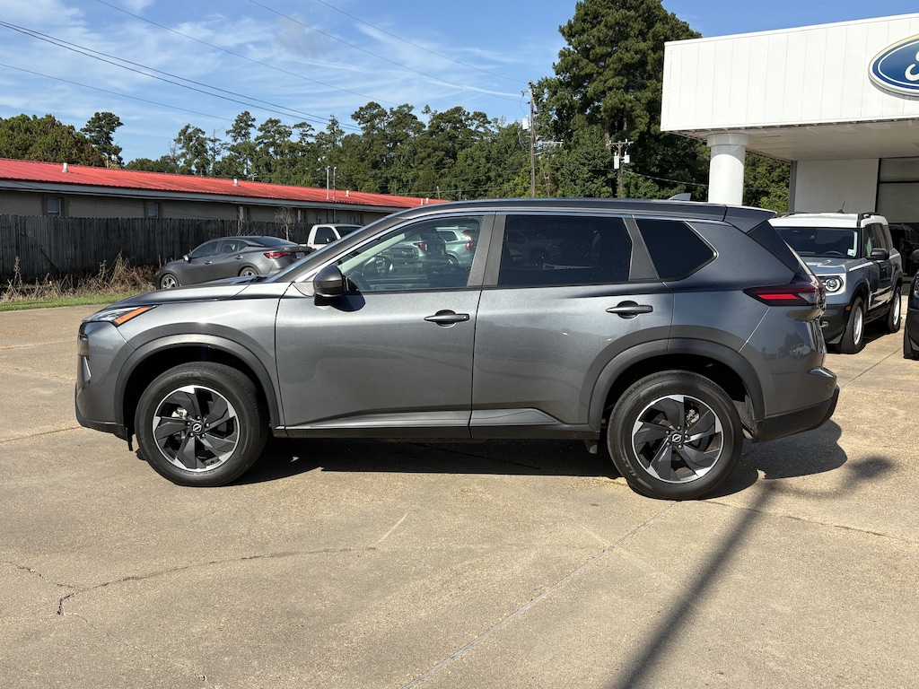 Used 2025 Nissan Rogue SV SUV