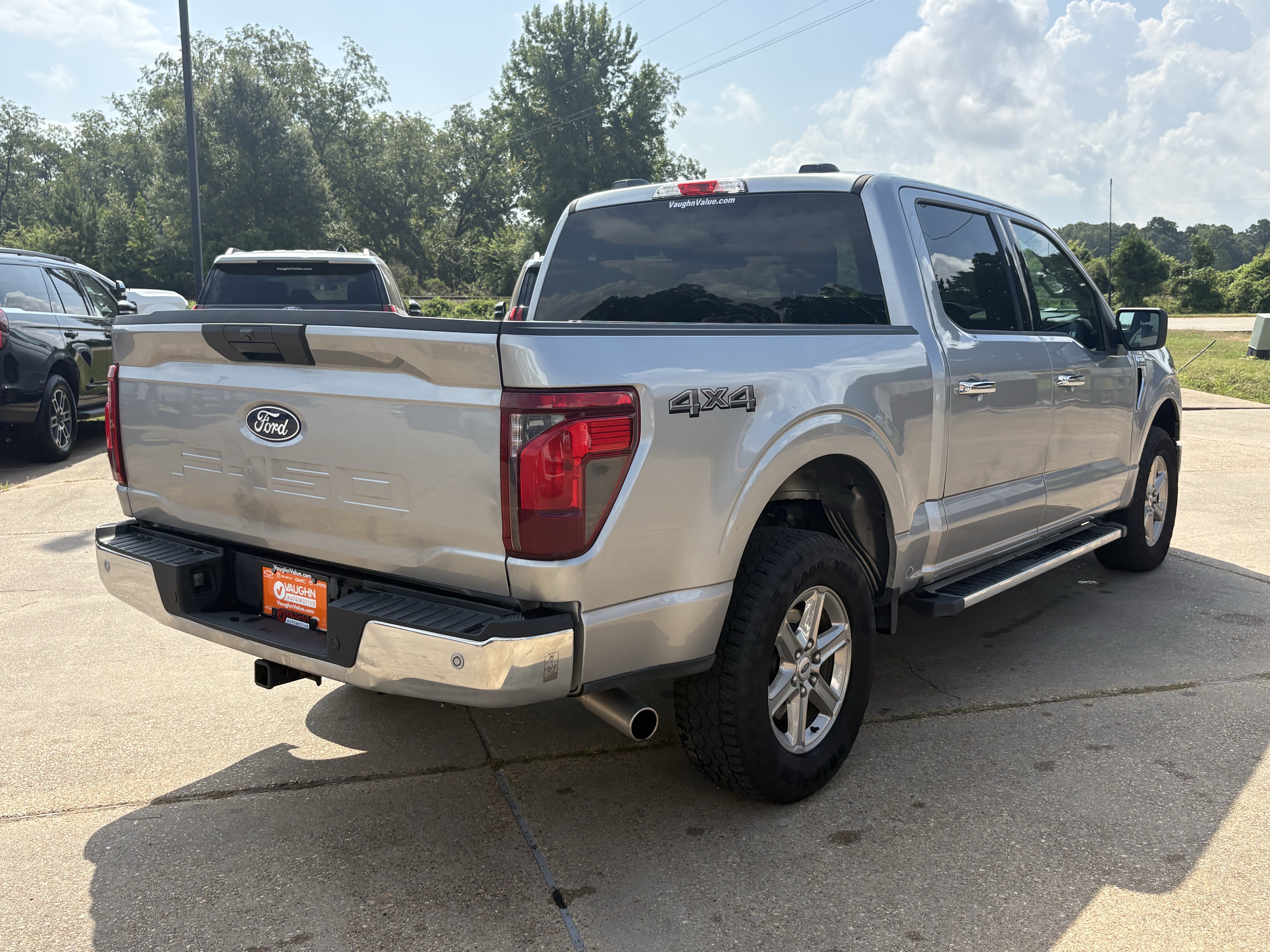 Used 2025 Ford F-150 XLT Truck SuperCrew Cab