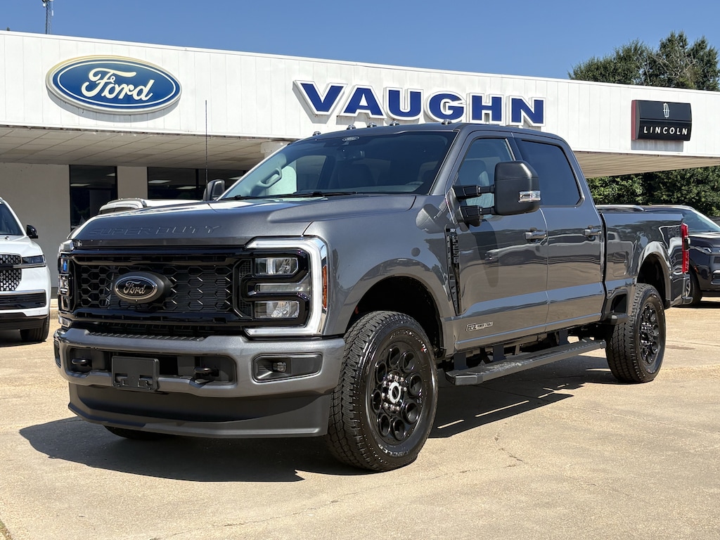 New 2026 Ford Super Duty F-250 SRW XLT Truck Crew Cab