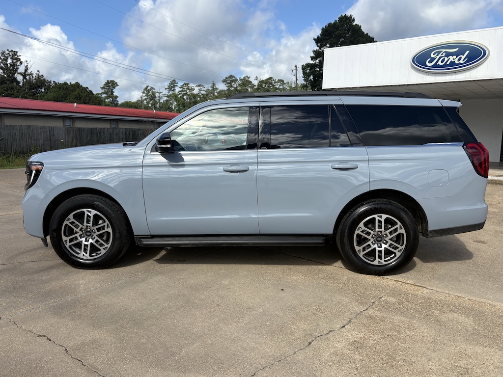 New 2026 Ford Expedition Active SUV