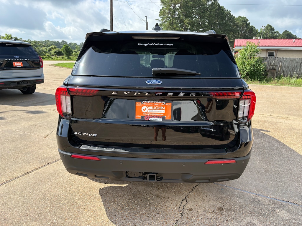 New 2026 Ford Explorer Active SUV