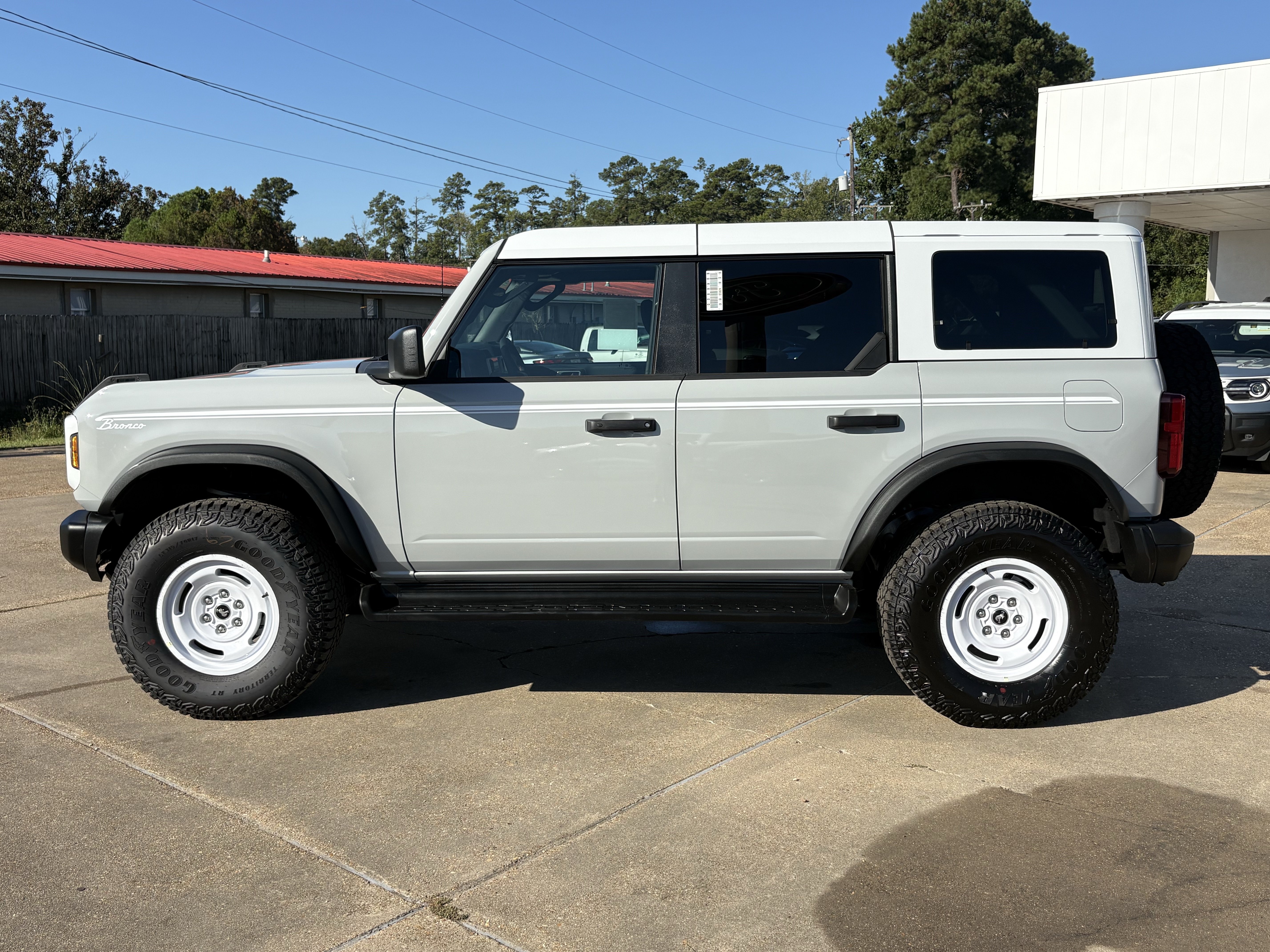 New 2026 Ford Bronco Heritage Edition SUV