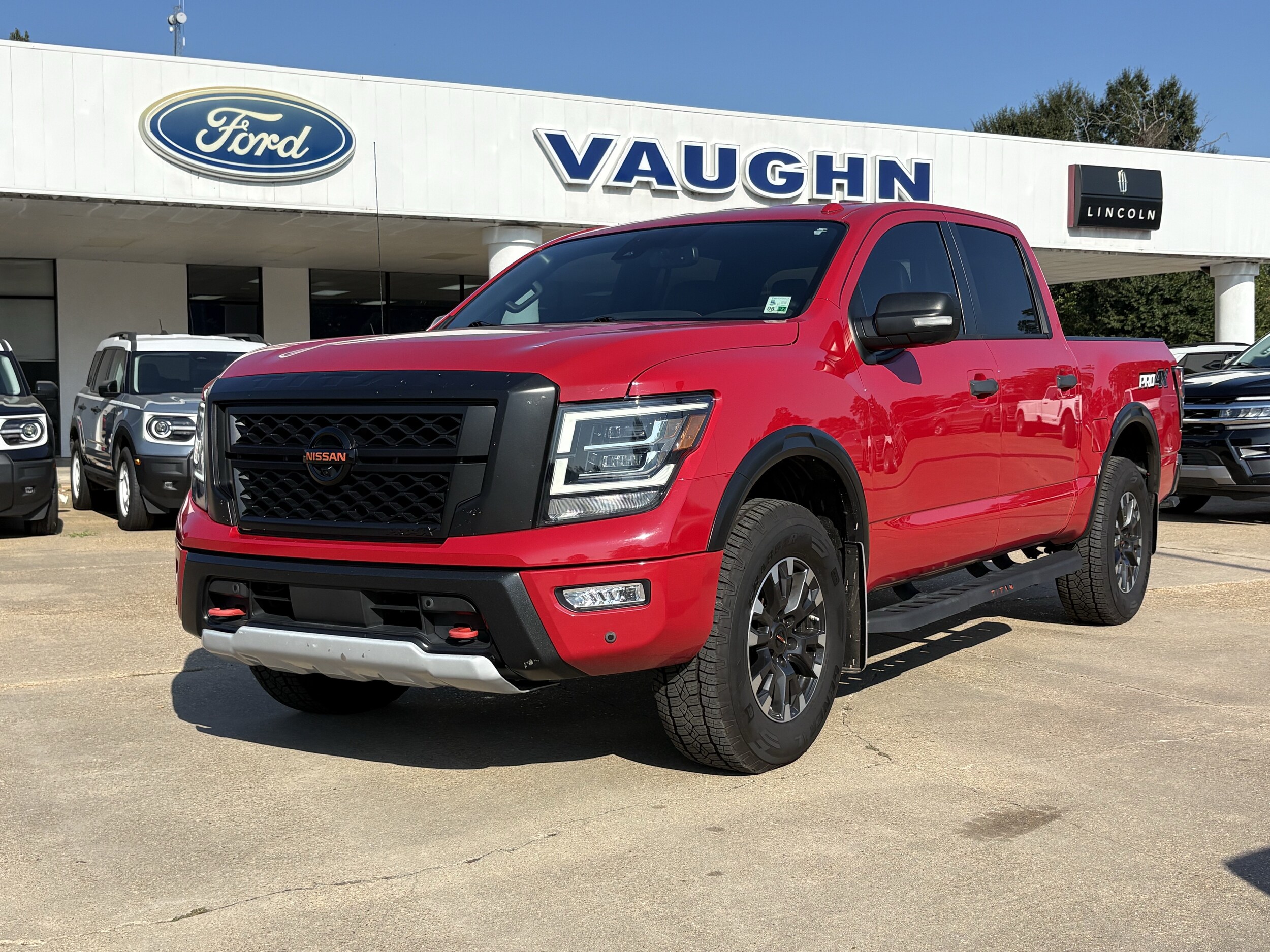 Used 2021 Nissan Titan PRO-4X Truck Crew Cab