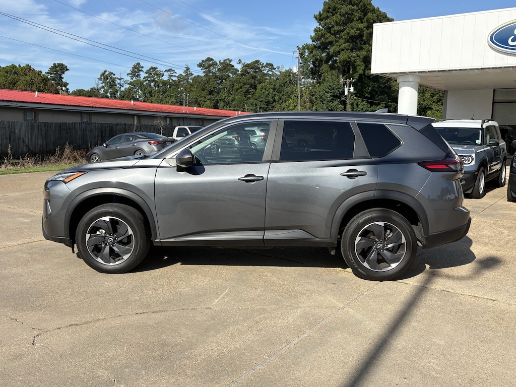 Used 2025 Nissan Rogue SV SUV