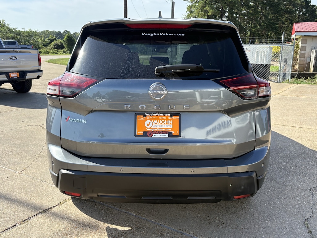 Used 2025 Nissan Rogue SV SUV