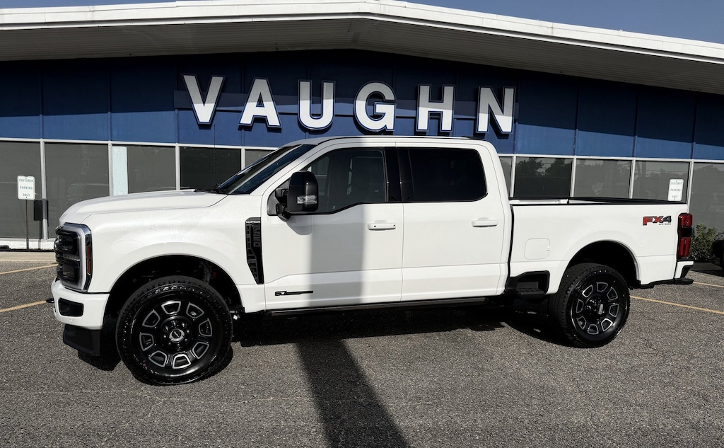 New 2026 Ford Super Duty F-250 SRW Platinum Truck Crew Cab