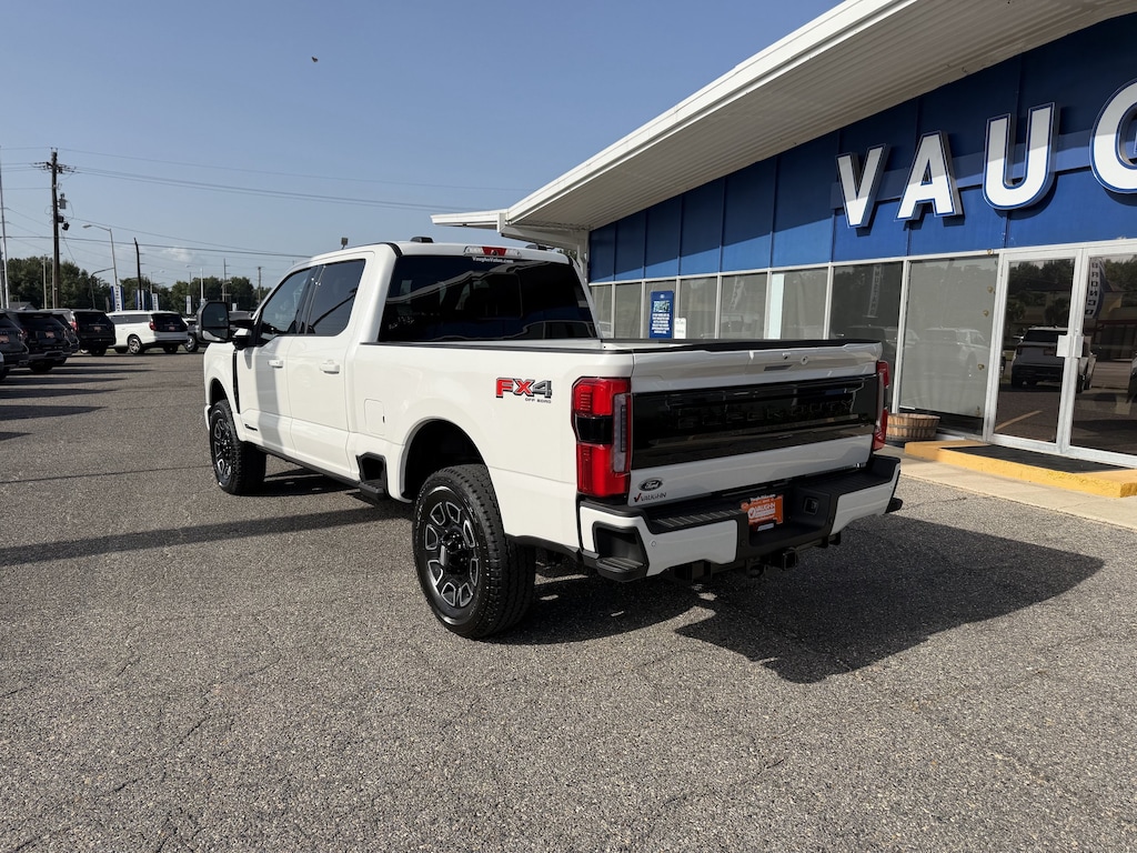New 2026 Ford Super Duty F-250 SRW Platinum Truck Crew Cab