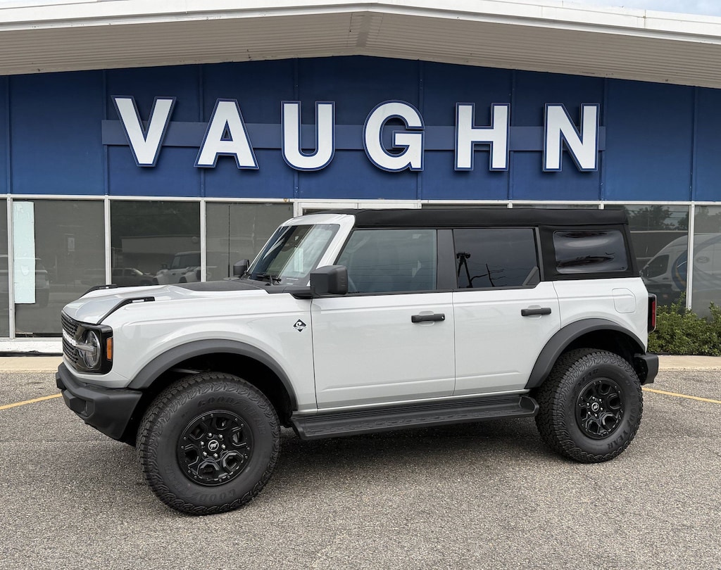 New 2026 Ford Bronco Outer Banks SUV
