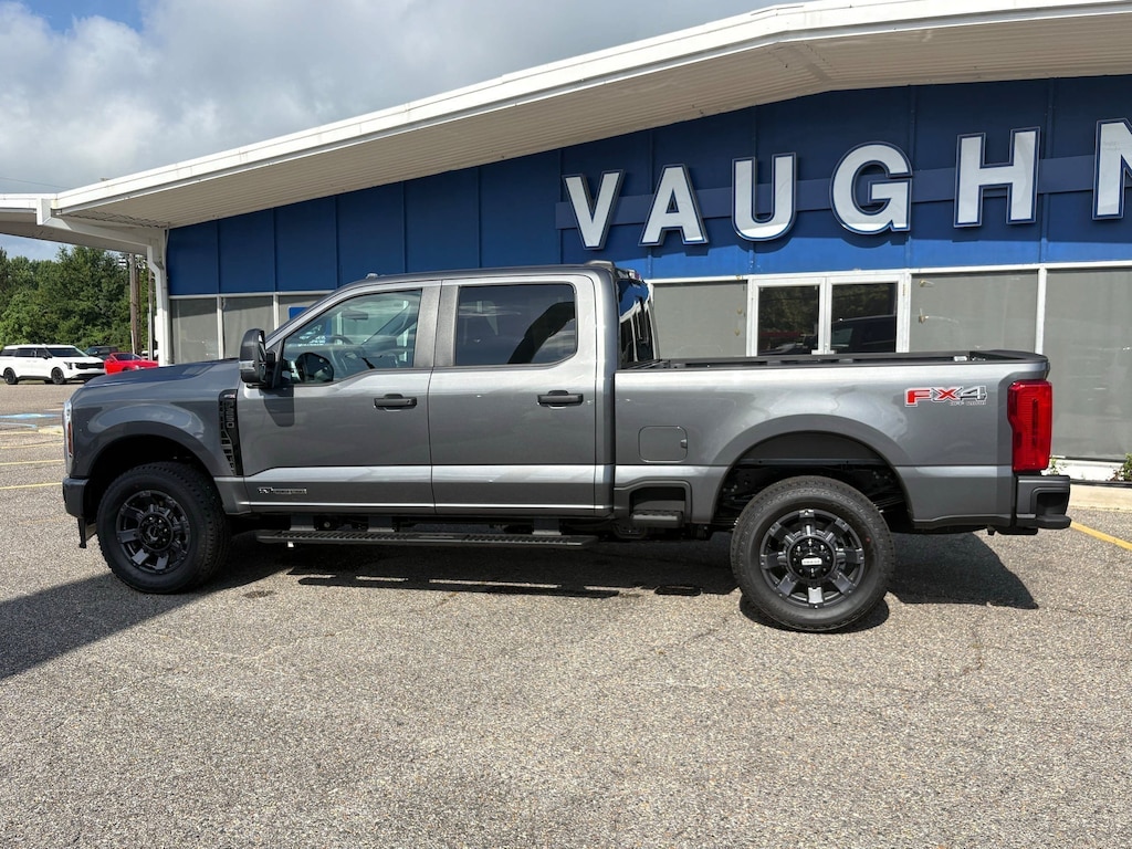 New 2026 Ford Super Duty F-250 SRW XL Truck Crew Cab