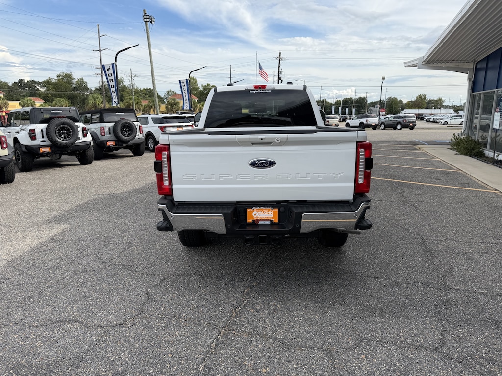 New 2026 Ford Super Duty F-250 SRW Lariat Fx4 Truck Crew Cab