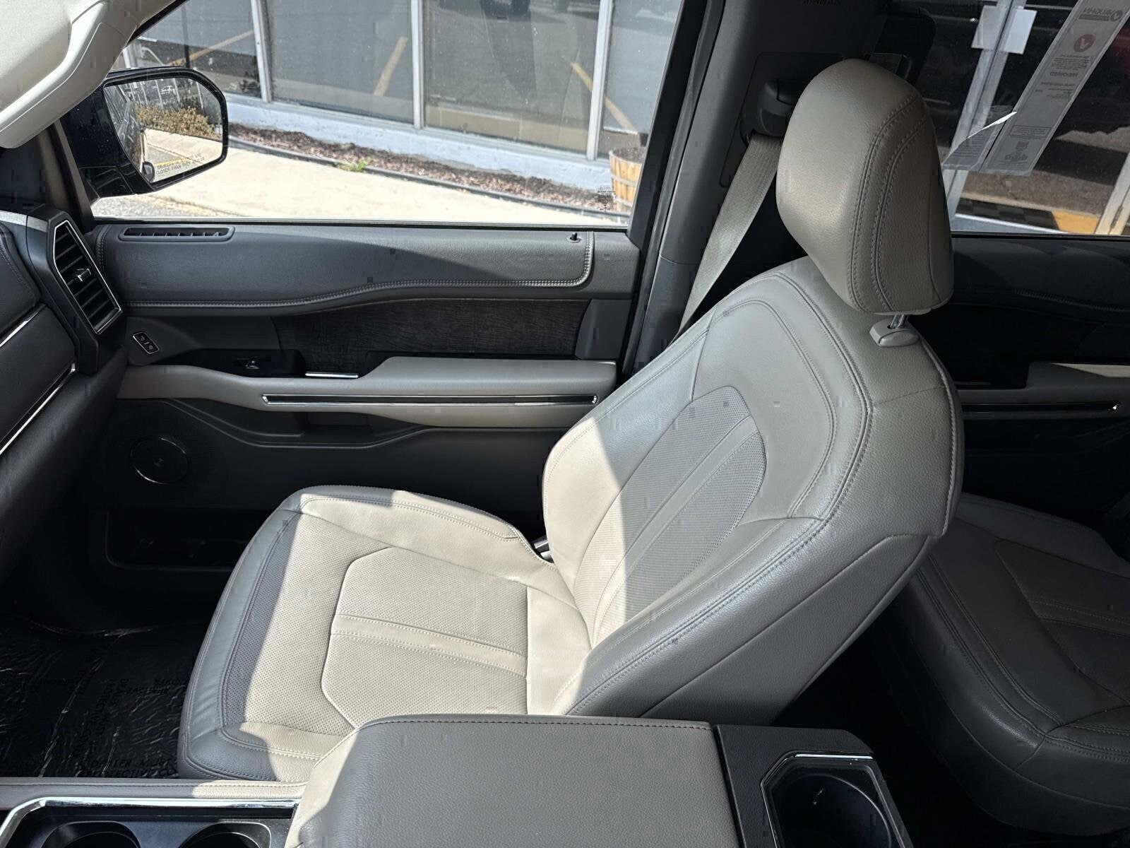 2021 Ford Expedition Limited - Photo 14