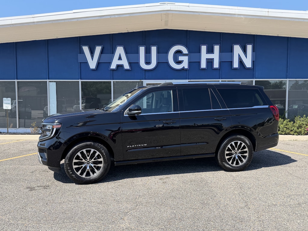 Used 2025 Ford Expedition Platinum SUV