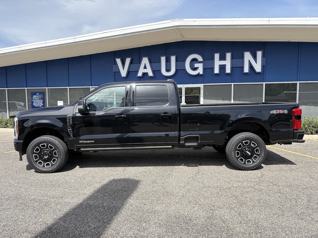 New 2026 Ford Super Duty F-350 SRW Platinum Truck Crew Cab