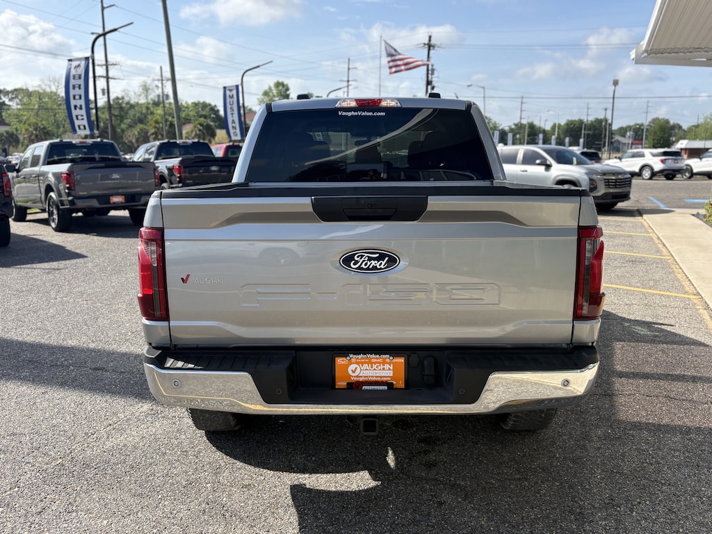 Used 2025 Ford F-150 XLT Truck SuperCrew Cab
