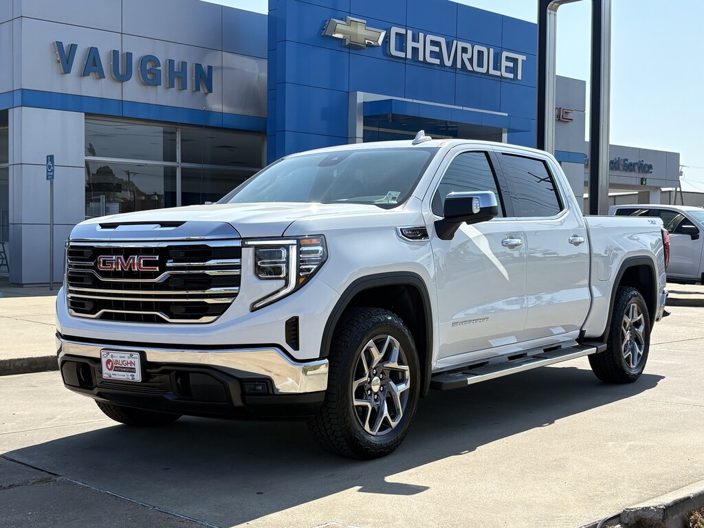 New 2026 GMC Sierra 1500 SLT Truck