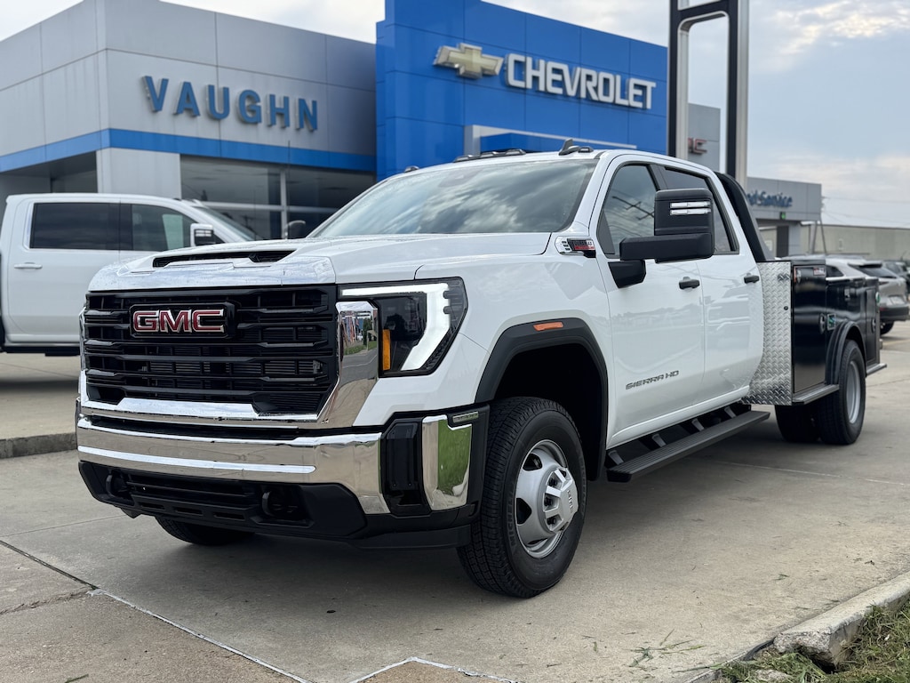 New 2026 GMC Sierra 3500 HD Chassis Cab Pro Truck