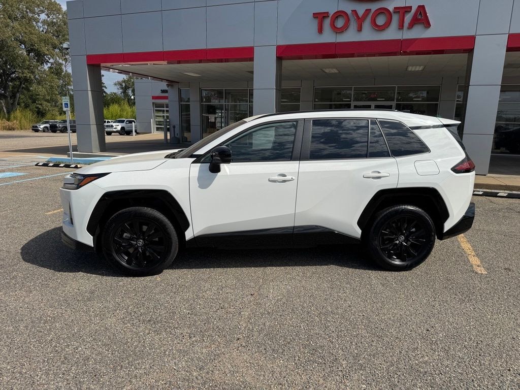 New 2026 Toyota RAV4 Plug-in Hybrid SE SUV