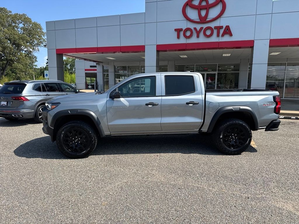 Used 2025 Chevrolet Colorado Trail Boss Truck Crew Cab