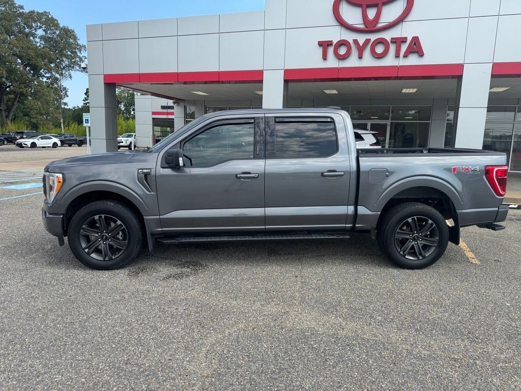 Used 2023 Ford F-150 XLT Truck SuperCrew Cab