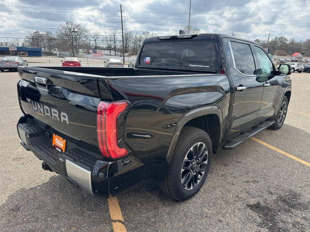 2026 Toyota Tundra Limited - Photo 5