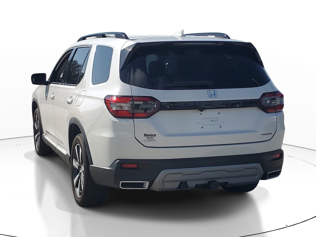Certified 2023 Honda Pilot Touring Touring AWD