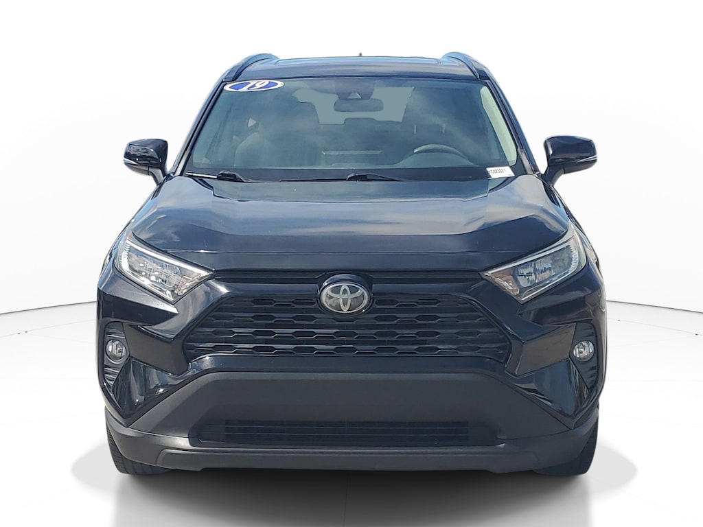 Used 2019 Toyota RAV4 XLE XLE FWD