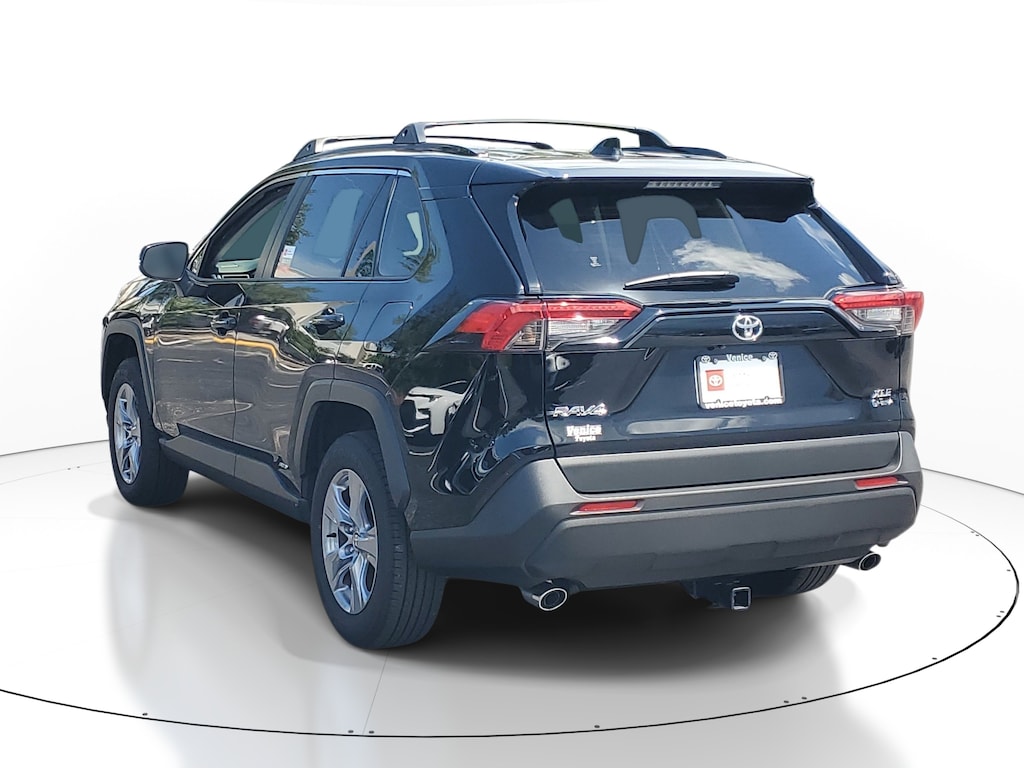 Used 2025 Toyota RAV4 Hybrid XLE Hybrid XLE AWD