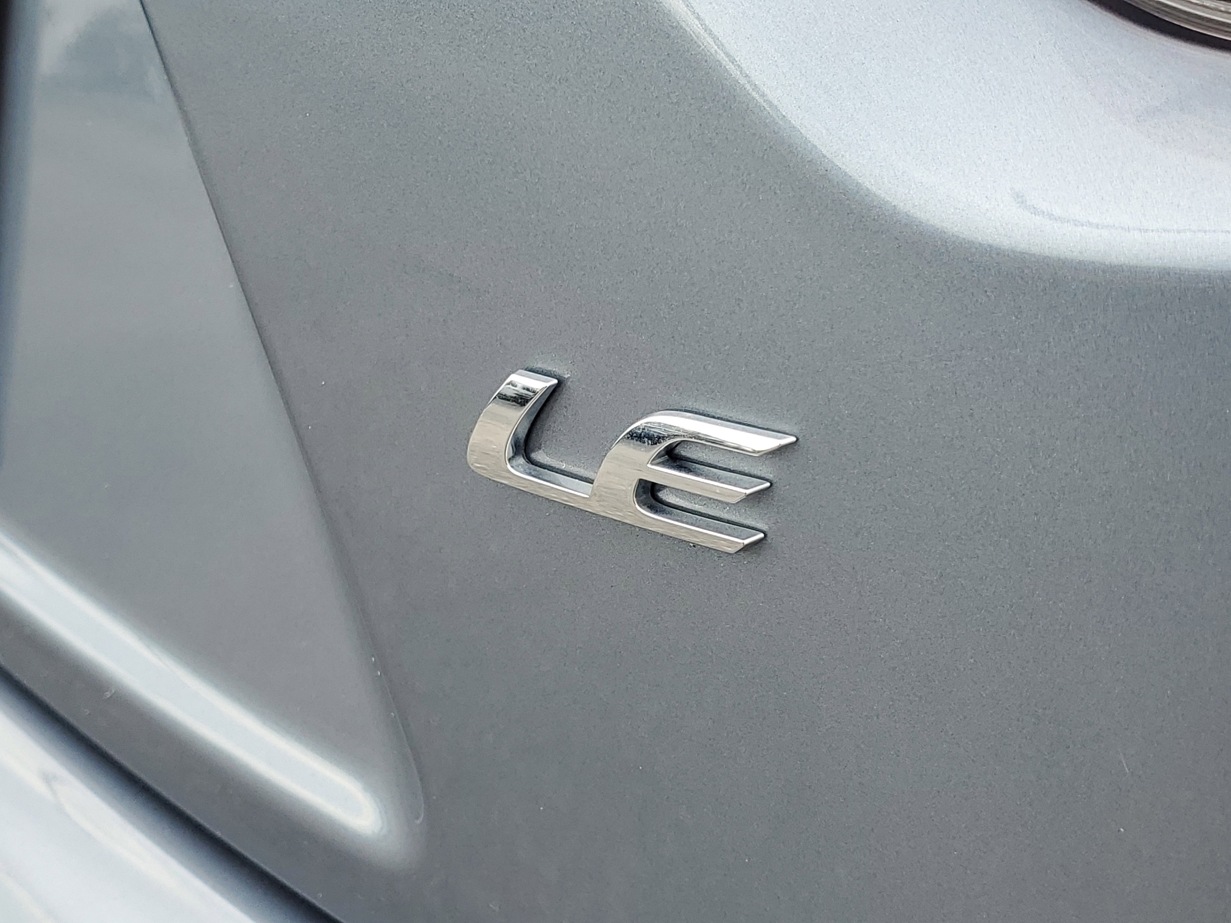 2022 Toyota Corolla LE - Photo 6