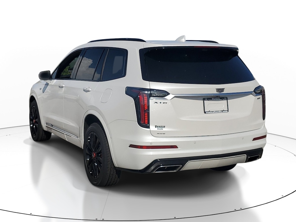 Used 2025 CADILLAC XT6 Sport SUV
