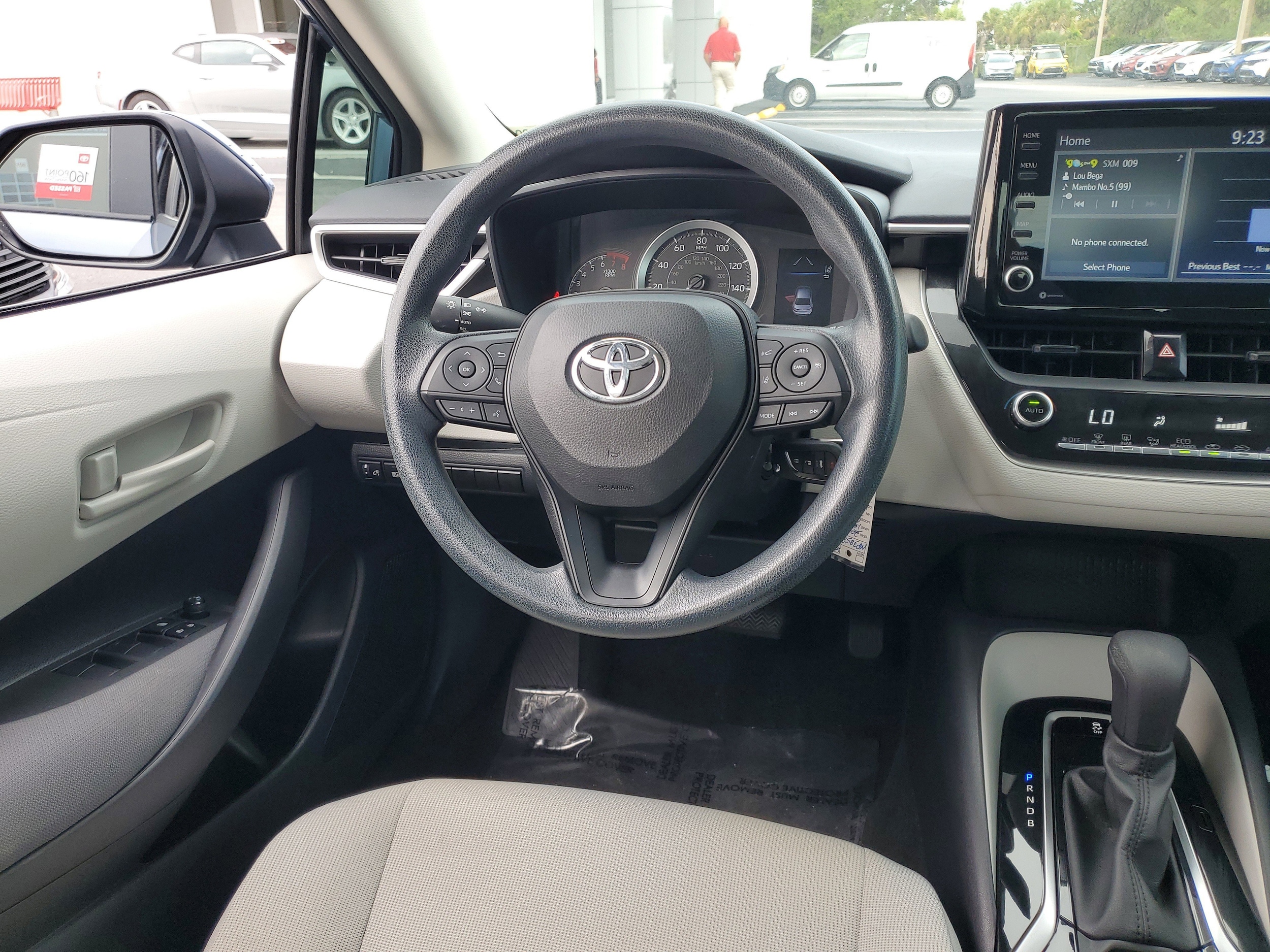 2022 Toyota Corolla LE - Photo 12