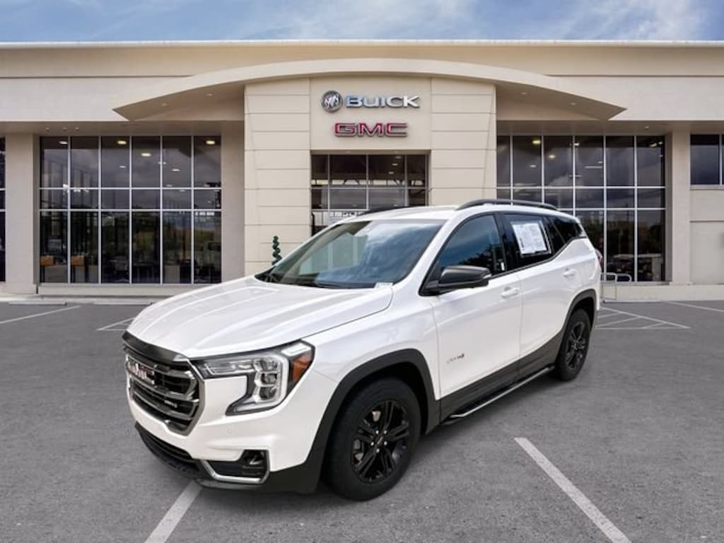 Used 2022 GMC Terrain AT4 SUV