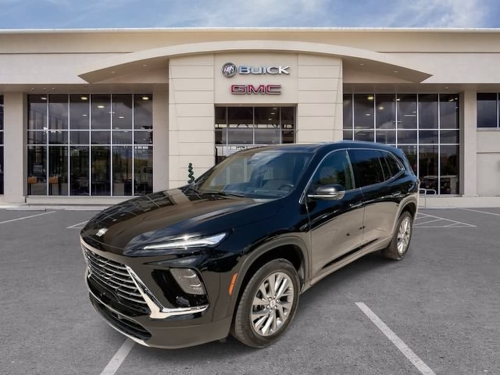Used 2026 Buick Enclave Preferred SUV
