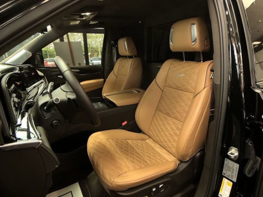 New 2024 CADILLAC Escalade ESV Sport SUV