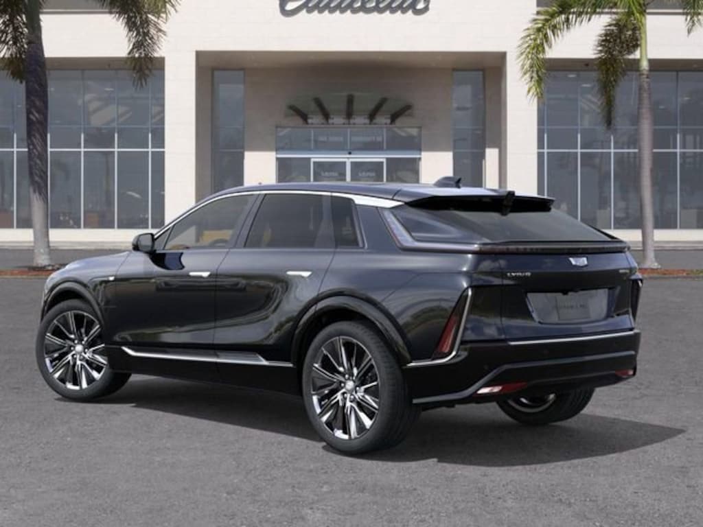 New 2026 CADILLAC LYRIQ Signature Luxury SUV
