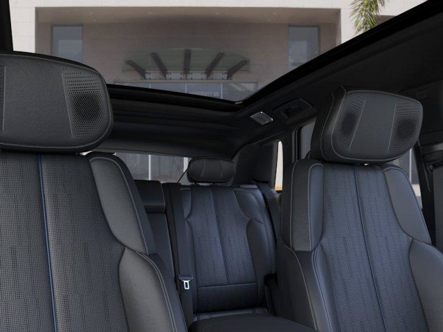 2026 Cadillac LYRIQ V - Photo 24