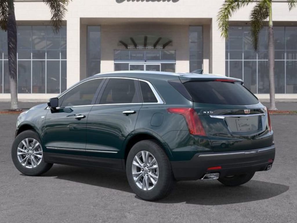 New 2026 CADILLAC XT5 Luxury SUV
