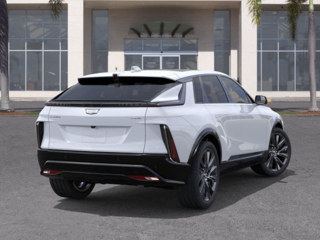 New 2026 CADILLAC LYRIQ Signature Sport SUV