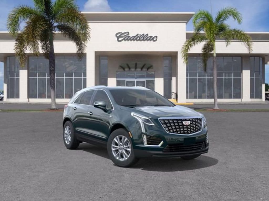 New 2026 CADILLAC XT5 Luxury SUV