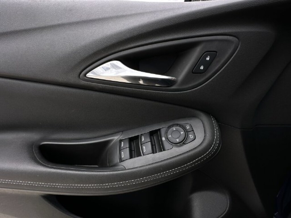 Certified 2023 Buick Encore GX Select SUV