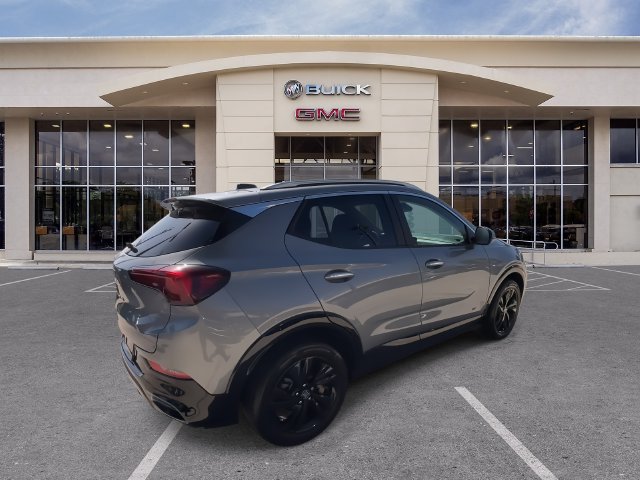 2025 Buick Encore GX Sport Touring - Photo 14