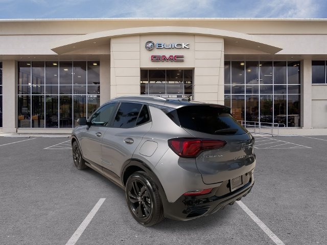 2025 Buick Encore GX Sport Touring - Photo 11