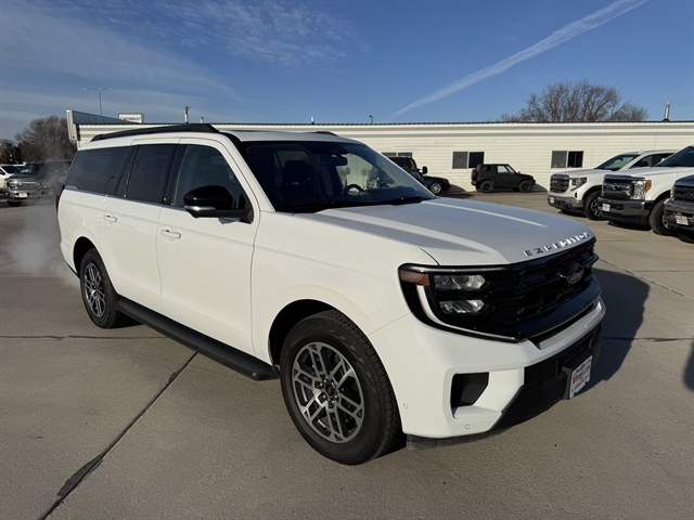 2025 Ford Expedition Active SUV