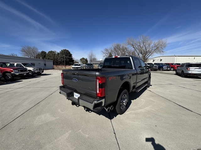 New 2026 Ford Super Duty F-350® Lariat® TRUCK